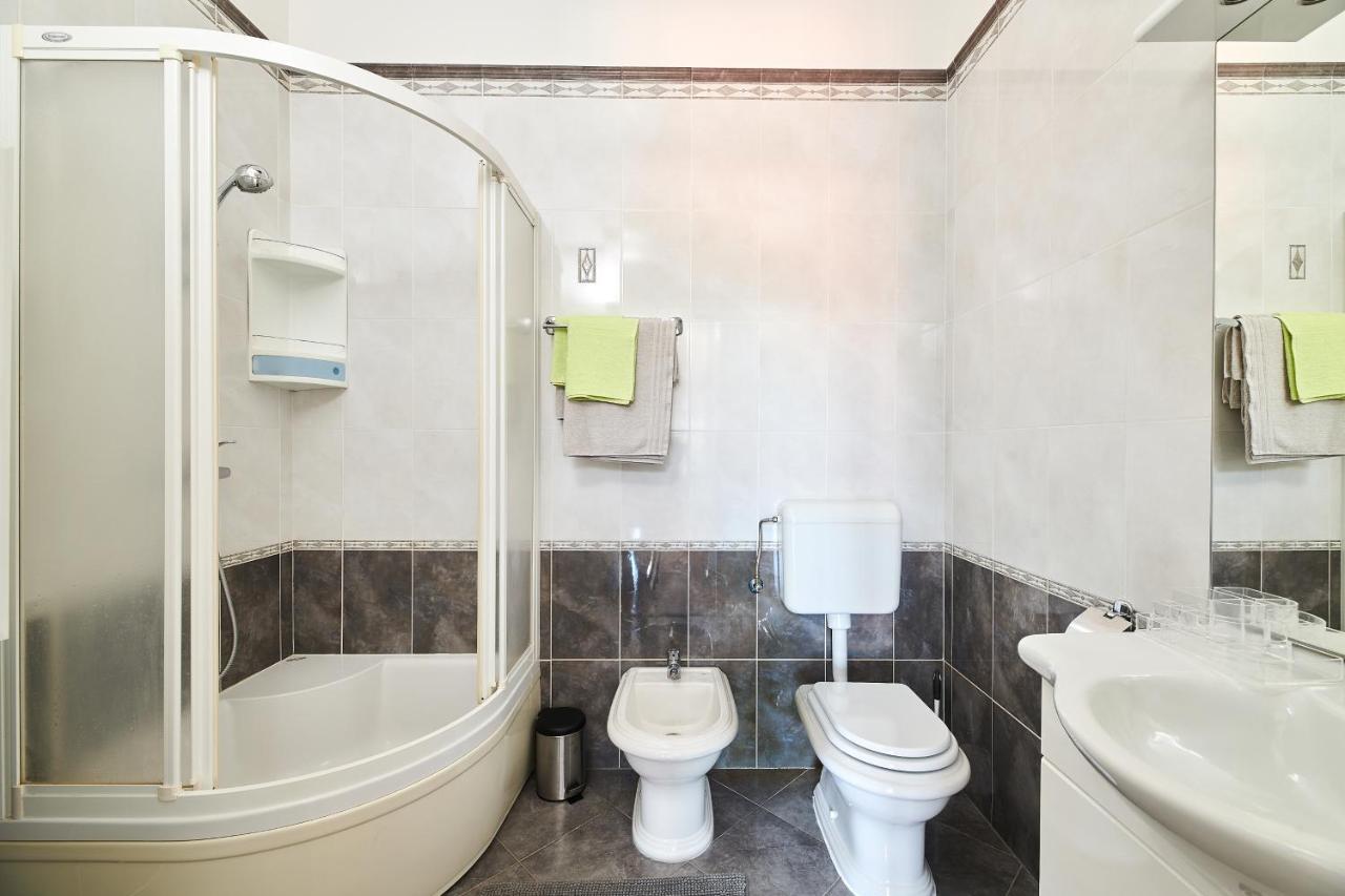 Apartment Bellavista Sea View Умаг Екстер'єр фото
