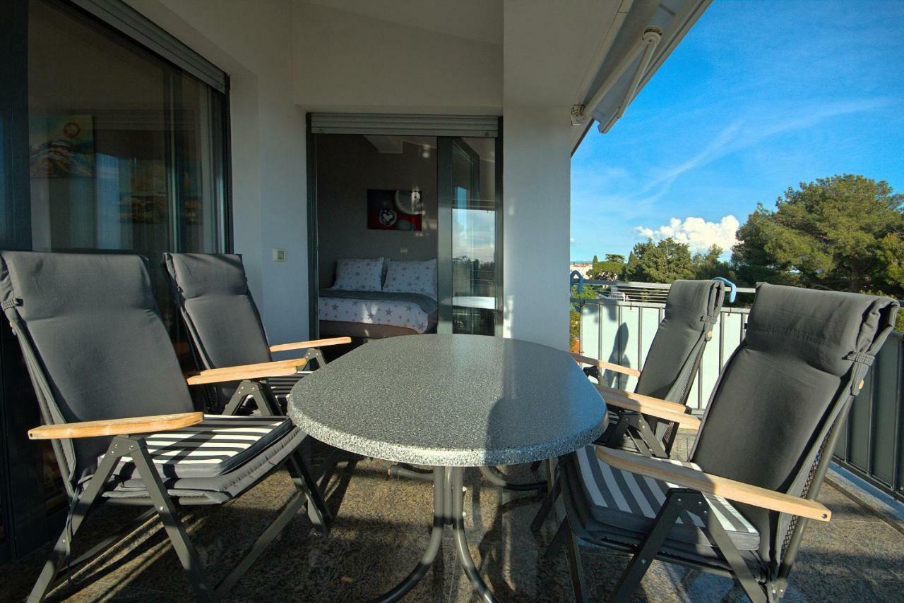 Apartment Bellavista Sea View Умаг Екстер'єр фото